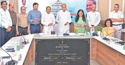 Gehlot lays foundation, inaugurates road works worth Rs 3,378 cr